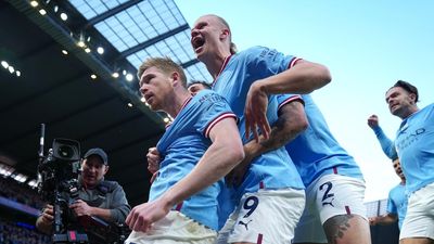 Manchester City sink Premier League title rivals Arsenal 4-1 to take massive step towards another trophy