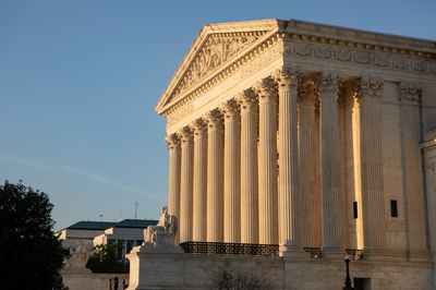 Supreme Court seems to tilt strongly toward grandmother in property rights case