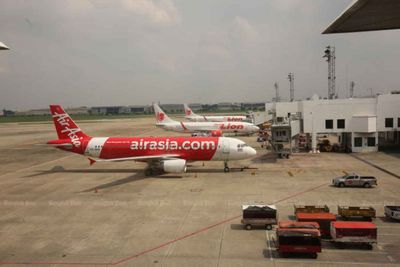 AirAsia reassures market over restructuring worries