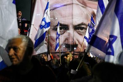 What is the latest on Netanyahu's corruption trial?