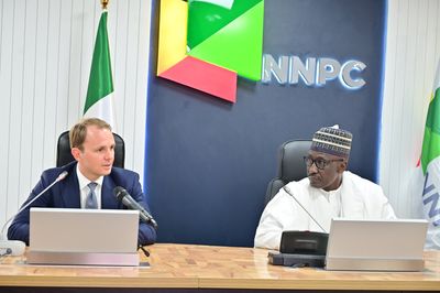 Nigeria’s NNPC, Norway’s Golar sign MoU on floating gas plant