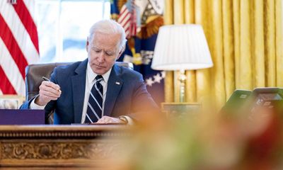 Secret screen: Joe Biden has tiny TV hidden in Oval Office