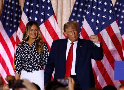 Trump appears to forget to mark Melania’s birthday