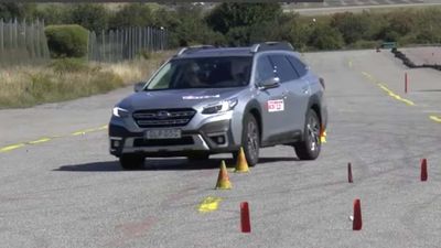 Watch How The Subaru Outback Handles The Moose Test