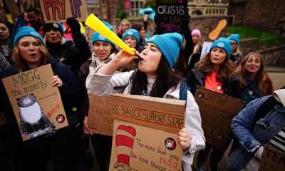 Schools across England close as teachers vow to continue strikes