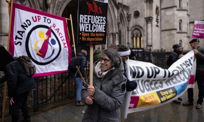 Judges urged to block Home Office plans to send refugees to Rwanda