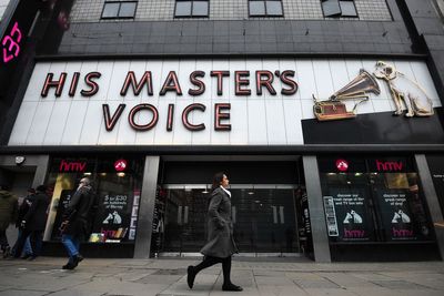 HMV to reopen historic Oxford Street store