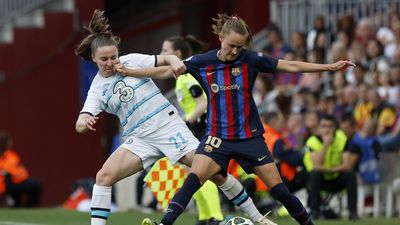 Barcelona into third straight Women's Champions League final