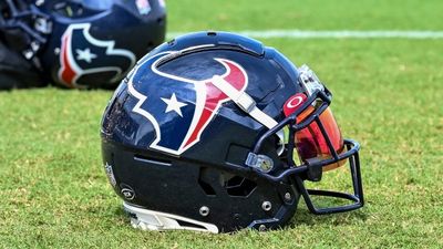 Texans, Cardinals Swing Blockbuster Trade for First-Round Pick