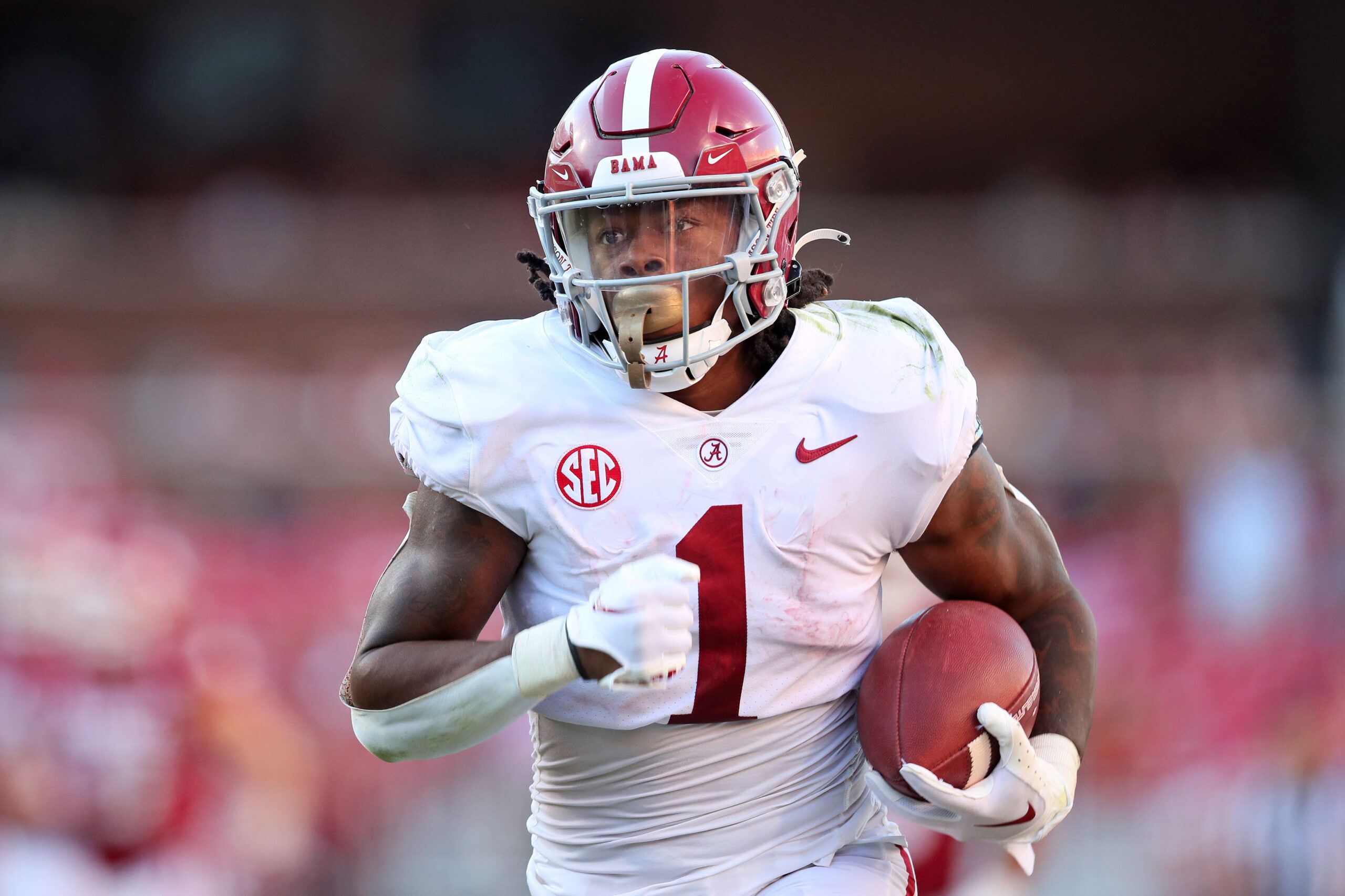 Alabama Running Back Jahmyr Gibbs Goes to Detroit Lions at No. 12 Pick in  NFL Draft - WAKA 8