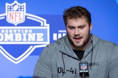 Grade for Titans drafting Northwestern OL Peter Skoronski