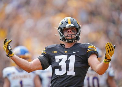 Lions select Iowa LB Jack Campbell at No. 18 overall