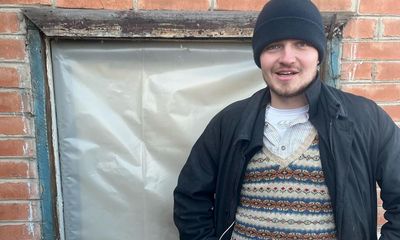 Insulate Ukraine: UK student’s 15-minute fix for broken windows