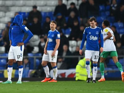 Scoring fewer, conceding more - Everton are heading for the Championship under Sean Dyche
