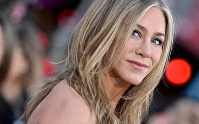 Jennifer Aniston's white bathroom strikes an unlikely balance between minimalist and maximalist design