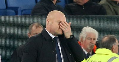 Sean Dyche bemoans bad habit Everton can't kick after Leeds United relegation rivals lose again