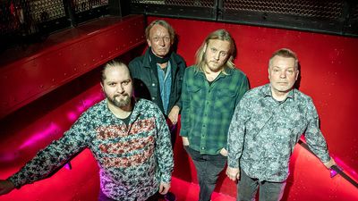 Finland's 5th Season show their Pink Floyd connection