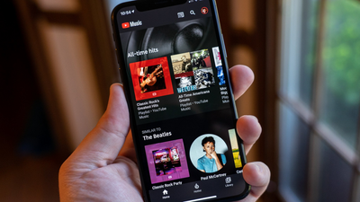 YouTube Music now supports podcasts, just like Spotify