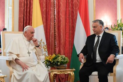 Pope during Hungary visit urges recovery of 'European spirit'