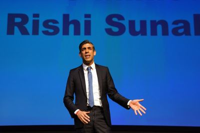 PM rejects claim of lack of transparency amid row over press access