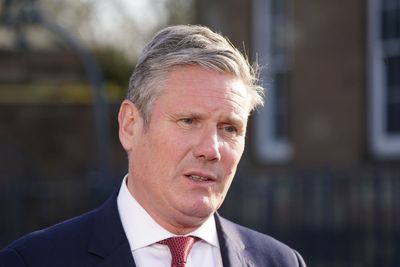 Starmer denies targeting left-wing MPs after Abbott suspension