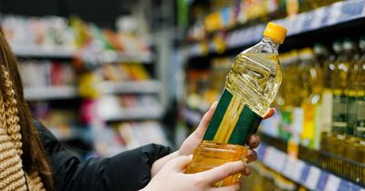 People just learning cooking hack discover 'brilliant' use of plastic pull tab