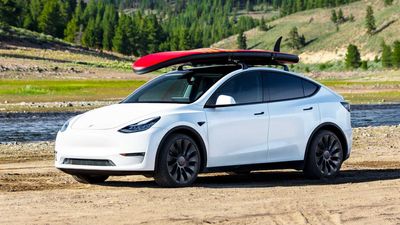 Tesla Lowers Price Of 3-Row Model Y By $1,000