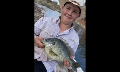 Oklahoma teen lands massive sunfish, breaks 50-year-old record