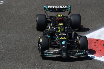 Hamilton: Baku F1 deficit an "indicator" of how far off Mercedes is