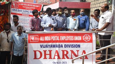 Trade Unions, farm outfits condemn ban on postal unions
