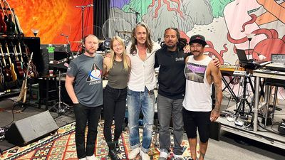 Incubus announce new bassist for 2023 tour dates