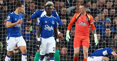 Everton dressing room faces pay cut split as club draw up relegation plans