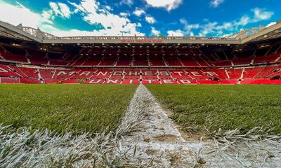 Sheikh Jassim and Sir Jim Ratcliffe lodge final Manchester United bids