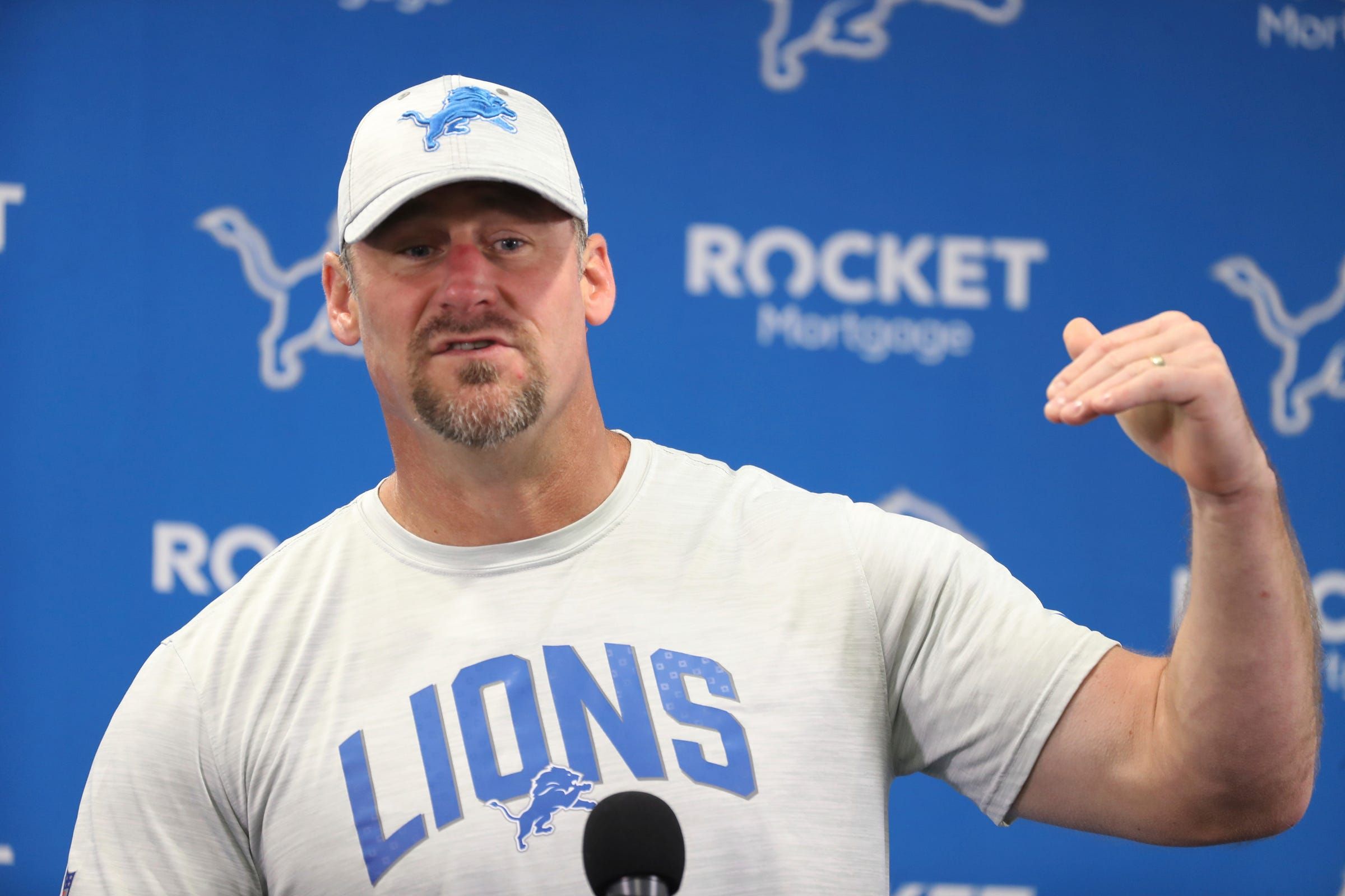 Dan Campbell delivered a dad joke to Lions draft pick…