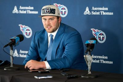 Titans’ Peter Skoronski has great answer about playing tackle with short arms