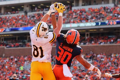 Eagles select hybrid Illinois safety Syndey Brown at No. 66 overall