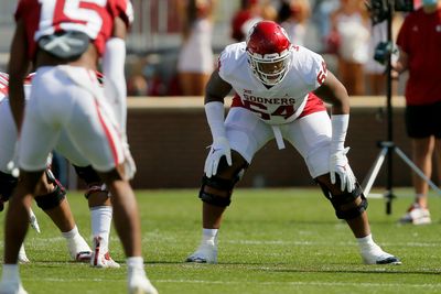 Chiefs trade up with Bengals in Round 3 to select Oklahoma OT Wanya Morris