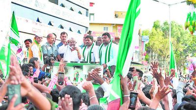 H.D. Deve Gowda to campaign in 40 constituencies till May 8