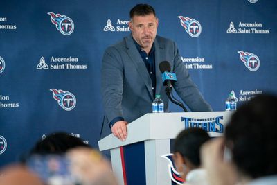 Titans’ Vrabel, Carthon fail miserably trying to justify lack of WR pick