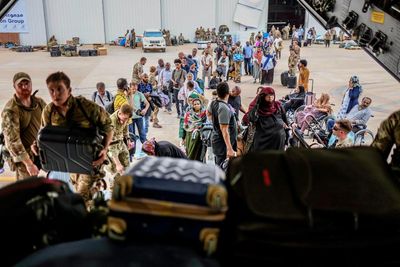 Deadline for British nationals to reach evacuation airfield in Sudan passes