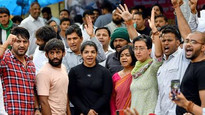 Protesting wrestlers receive copy of one FIR lodged against WFI chief