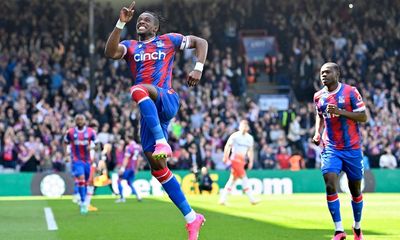 Zaha and Eze edge Crystal Palace to win over West Ham in seven-goal thriller