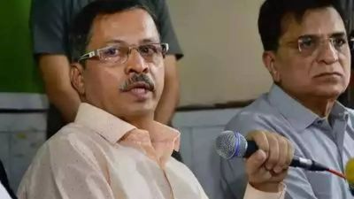 Mehrauli murder: Shraddha Walkar's father demands fast-track trial, threatens to go on hunger strike