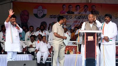 If Cong. had not ruled the country, Modi and Shah would not have schools to study in, says Kharge