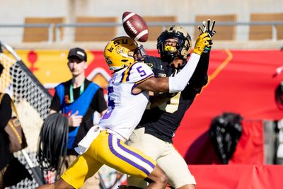 Twitter Reacts to the Vikings drafting LSU S Jay Ward