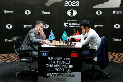 World Chess title heads into rapid-play tiebreak