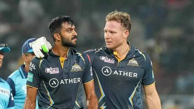 IPL 2023: Gujarat Titans ease past Kolkata Knight Riders