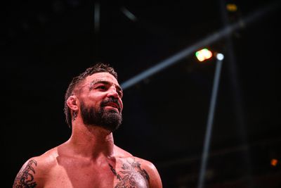 Mike Perry wants to ‘throw hands’ with Conor McGregor after BKFC 41 faceoff, reveals he’s free agent