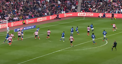 Patrick Roberts hits stunner in huge Sunderland moment as ex-Celtic boss Tony Mowbray suffers injury
