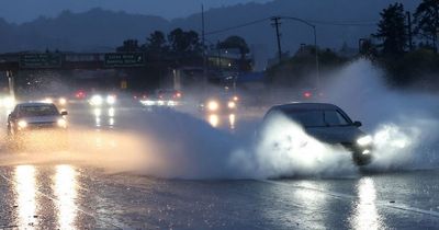 Ireland weather: Urgent ‘thunder hail’ warning before Met Eireann forecast takes dramatic turn